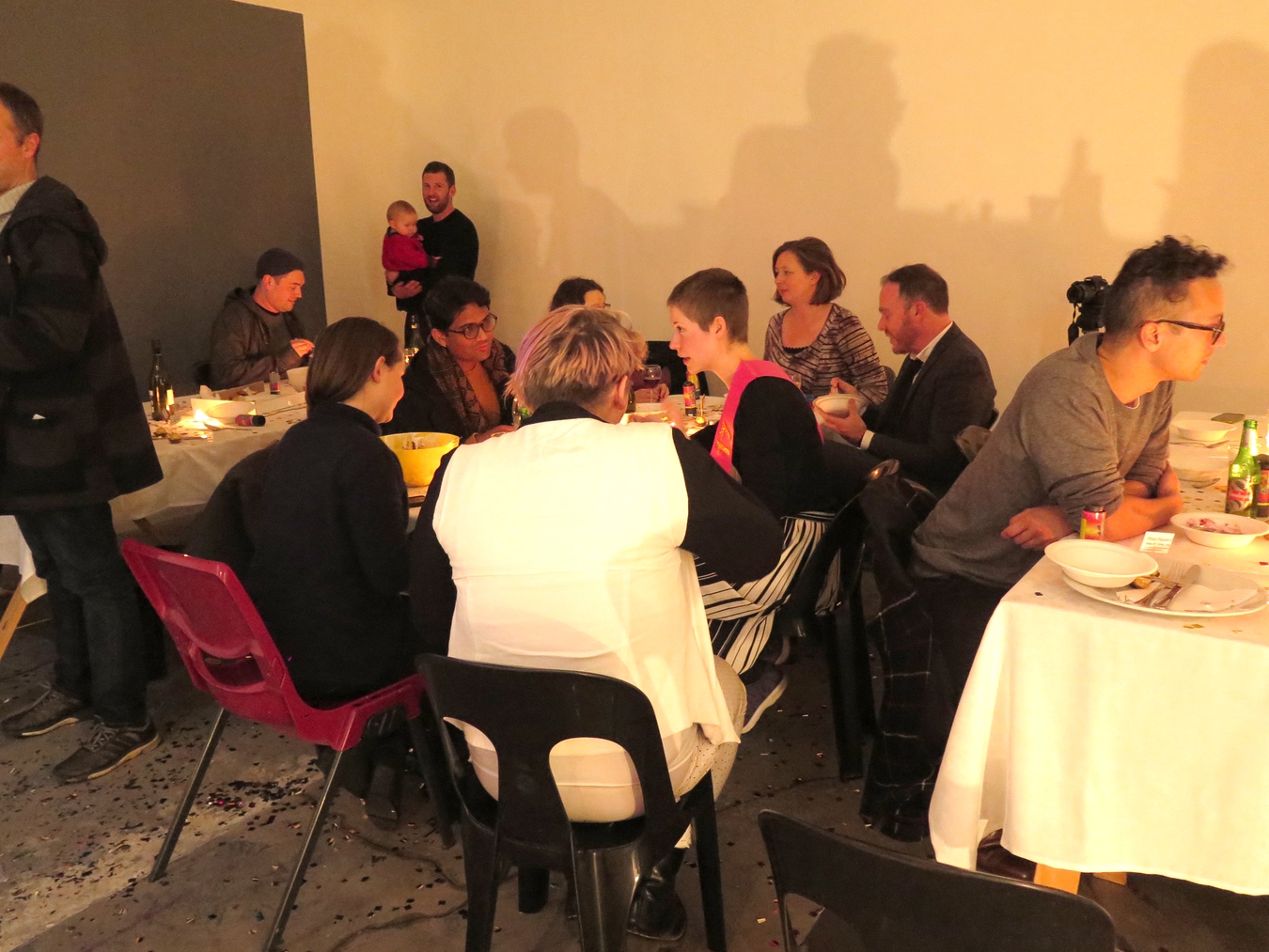 An exciting finalé to the evening as guests party the night away with Youtube karaoke and the gallery PA system.