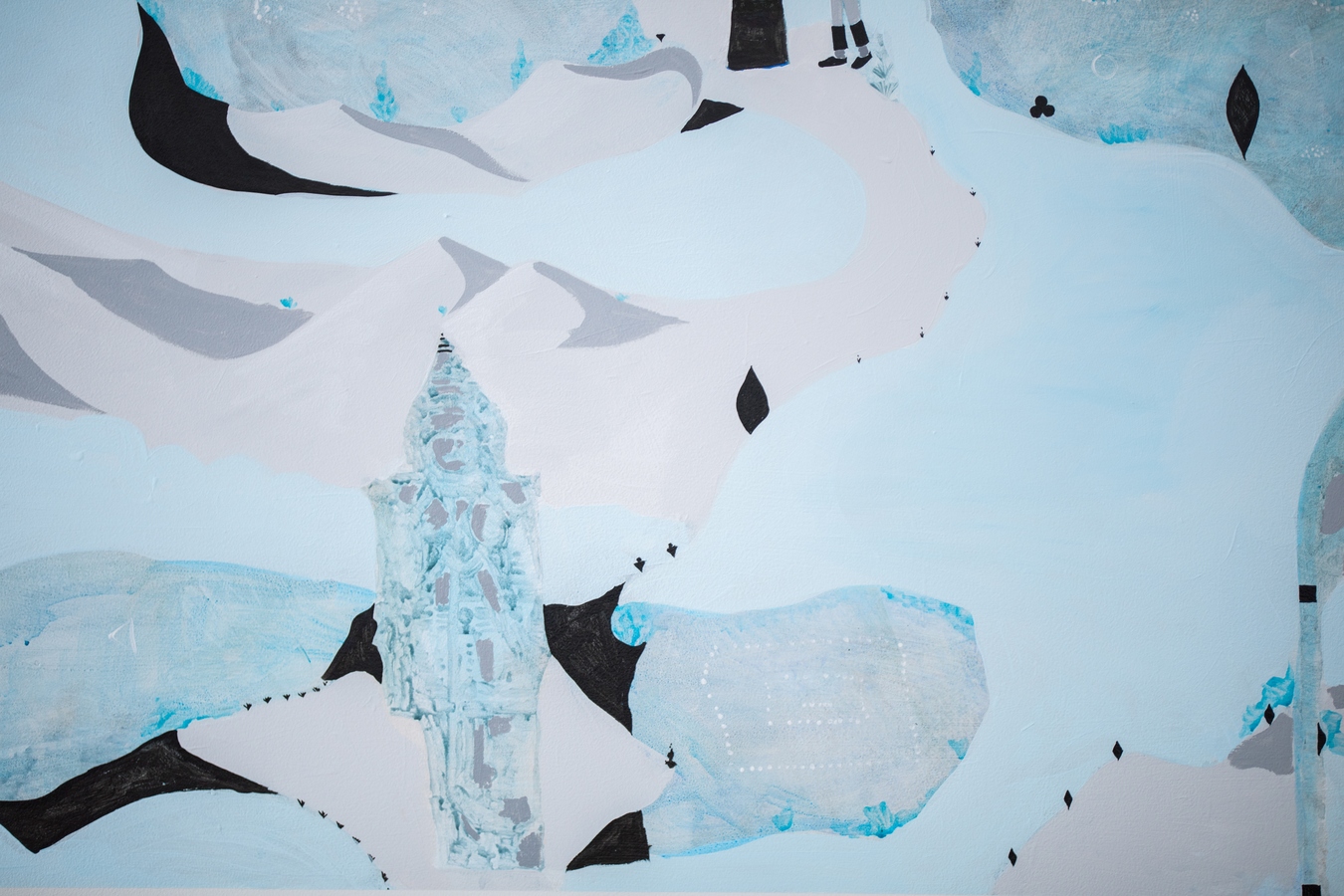 Image: Rhea Maheshwari, Ornamental Utopia (detail), 2019, acrylic wall painting, 1 x 9.6m. Photo: Janneth Gil.