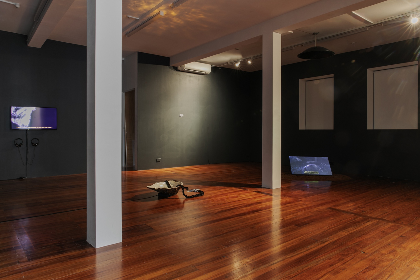 Image: Distance is a blade (installation view), 2024. Photo by Nancy Zhou. 