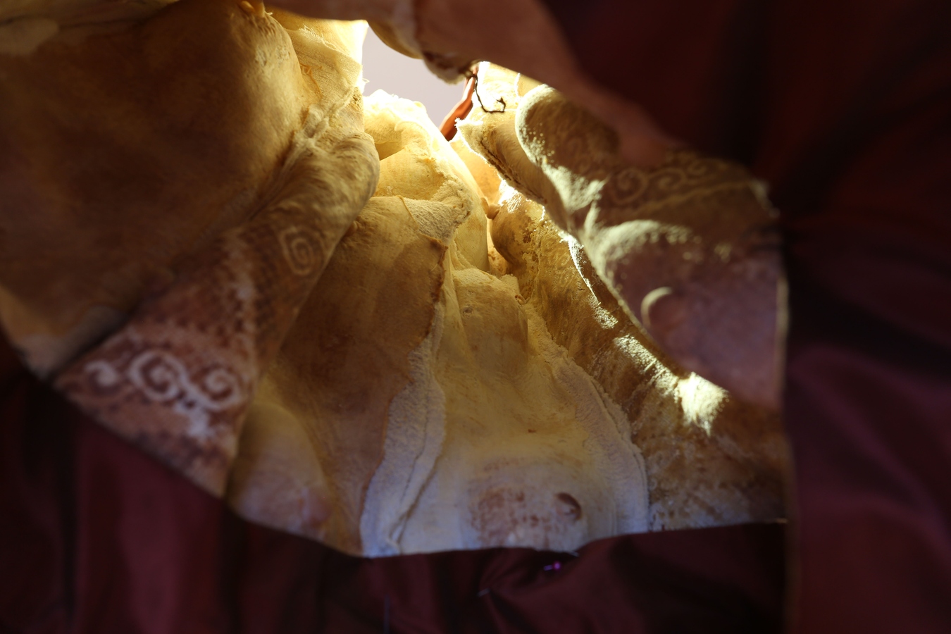 Mortified Zorb (detail), Salvo Las Vegas, latex, polyester taffeta, plastic, 2016. Image: Daegan Wells.